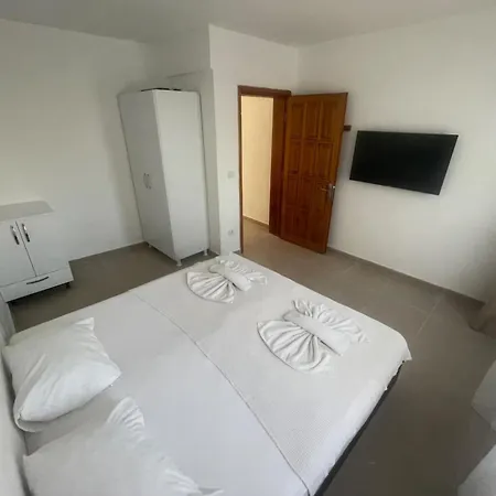 Chic In - Walk To Marina * Bodrum